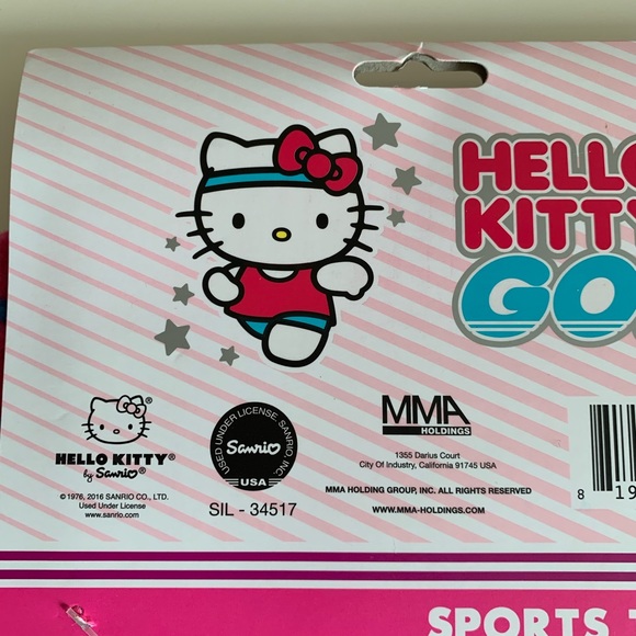 Hello Kitty Sanrio sports towel - Picture 3 of 3